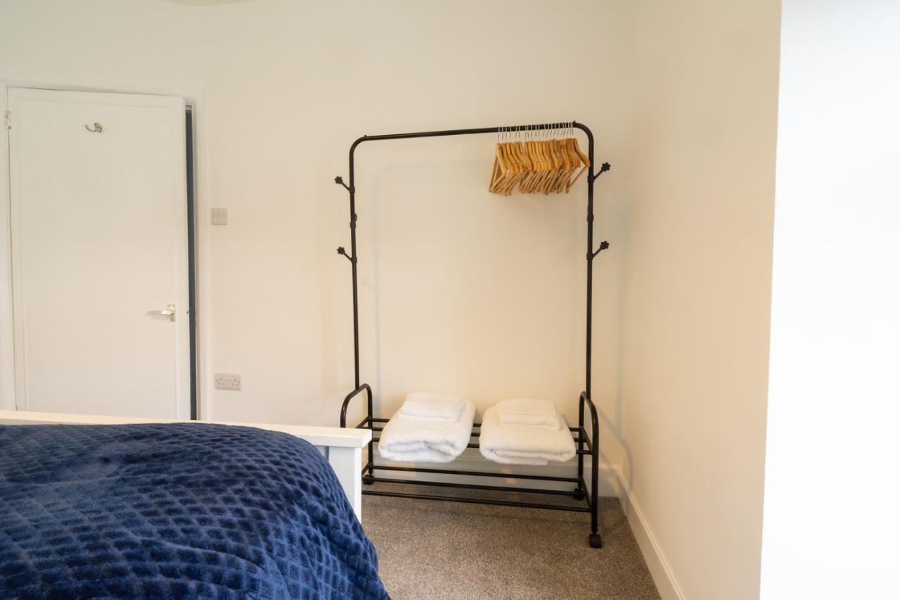 Newly-Renovated, Mid-Terrace Cottage In Porthmadog Buitenkant foto