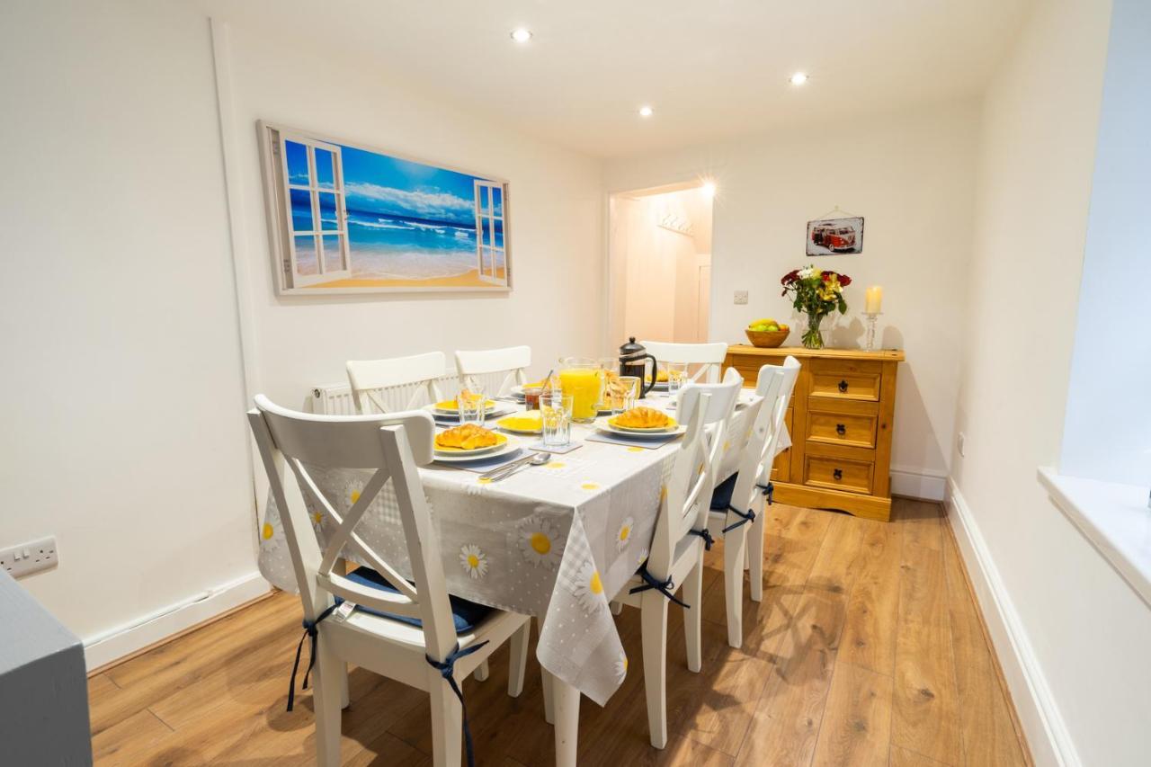 Newly-Renovated, Mid-Terrace Cottage In Porthmadog Buitenkant foto