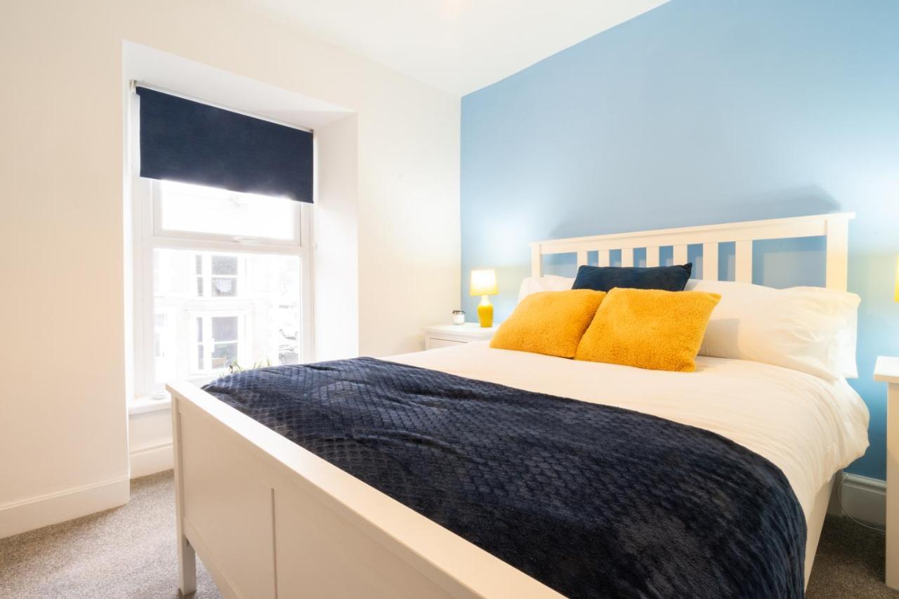 Newly-Renovated, Mid-Terrace Cottage In Porthmadog Buitenkant foto