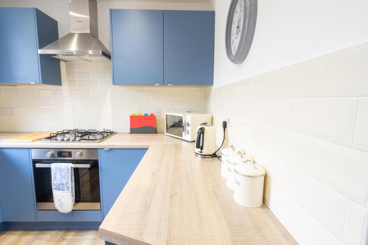 Newly-Renovated, Mid-Terrace Cottage In Porthmadog Buitenkant foto